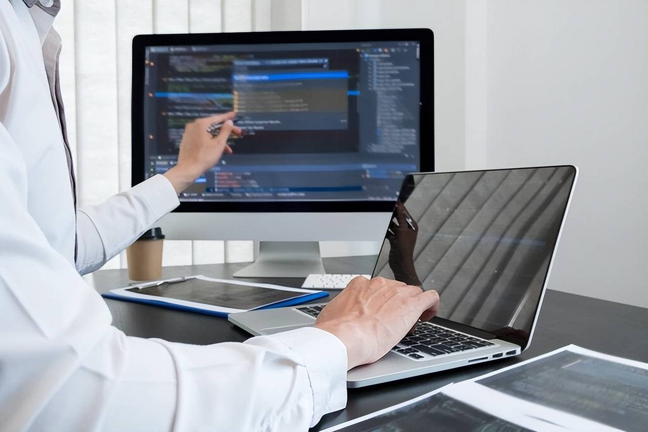 如何报考软件技术开发工程师证书及其行业用途